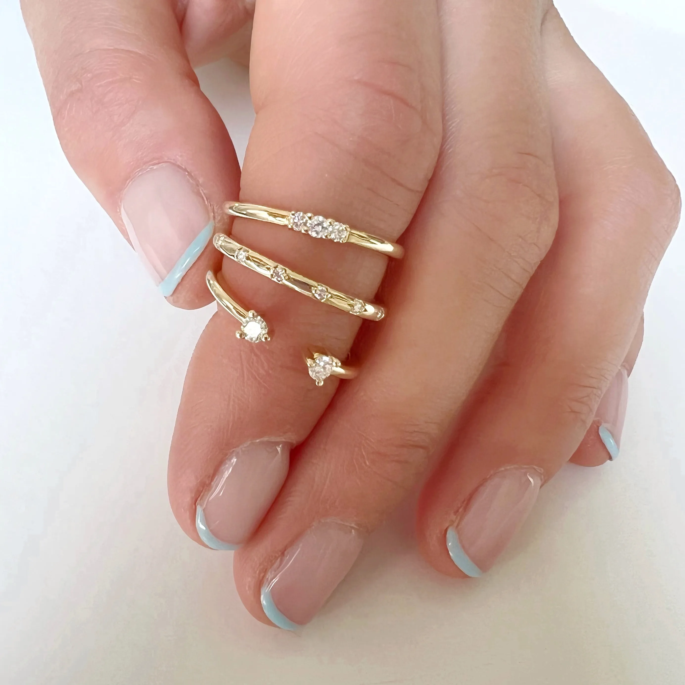 14K Gold Diamond Starburst Band