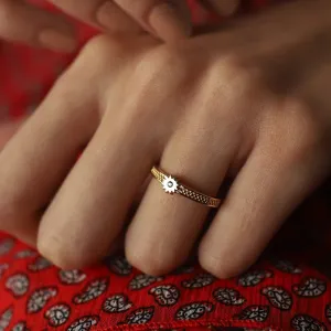 14k Gold Sun Model Ring