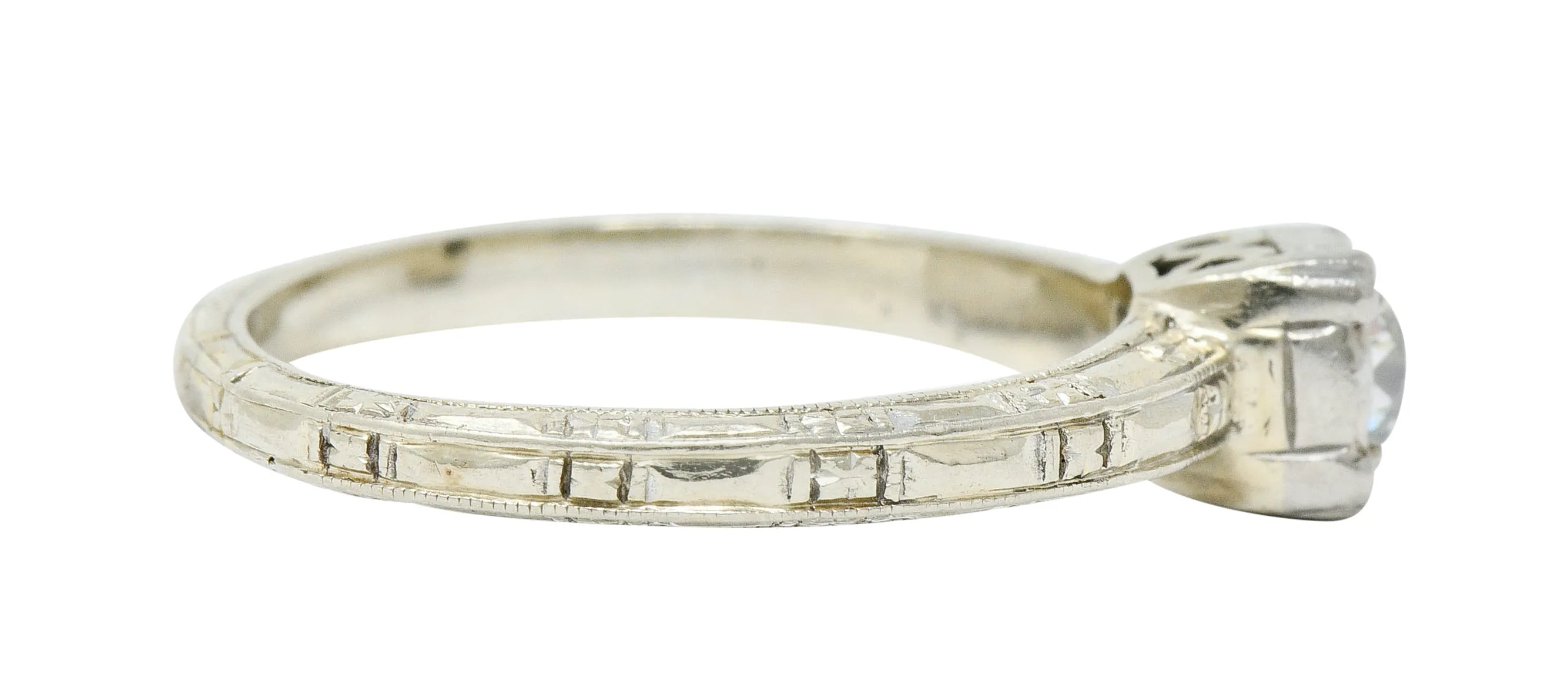 Art Deco 0.35 CTW Diamond 14 Karat White Gold Engagement Ring