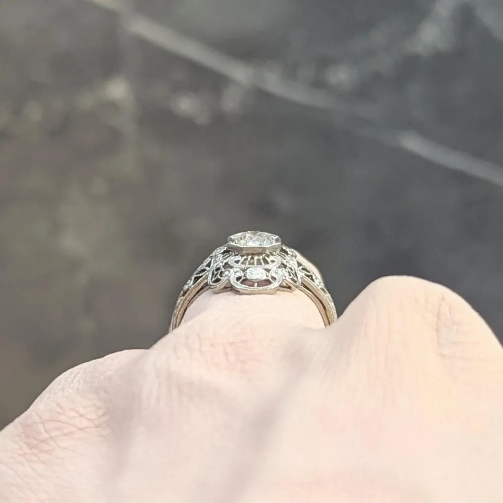 Art Deco Diamond 18 Karat White Gold Vintage Scrolling Orange Blossom Dinner Ring