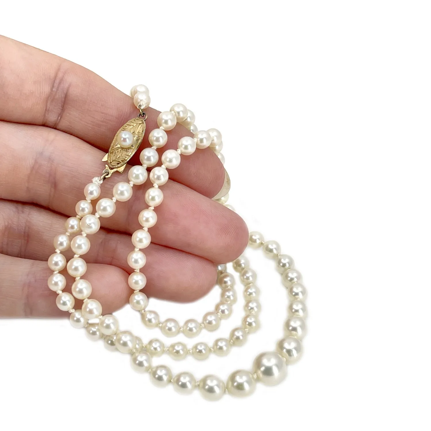 Art Deco Engraved Leaf Japanese Saltwater Cultured Akoya Pearl Necklace - 18K Yellow Gold 20.50 Inch