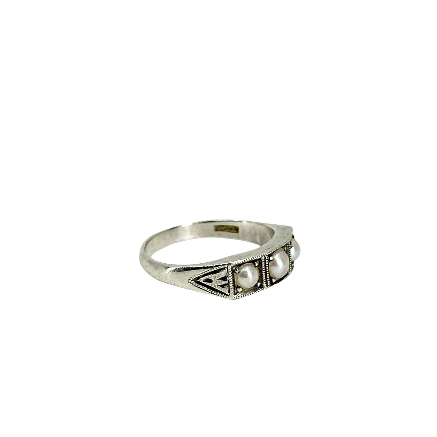 Art Deco Engraved Triple Japanese Saltwater Akoya Cultured Pearl Vintage Band Ring- Sterling Silver Sz 7