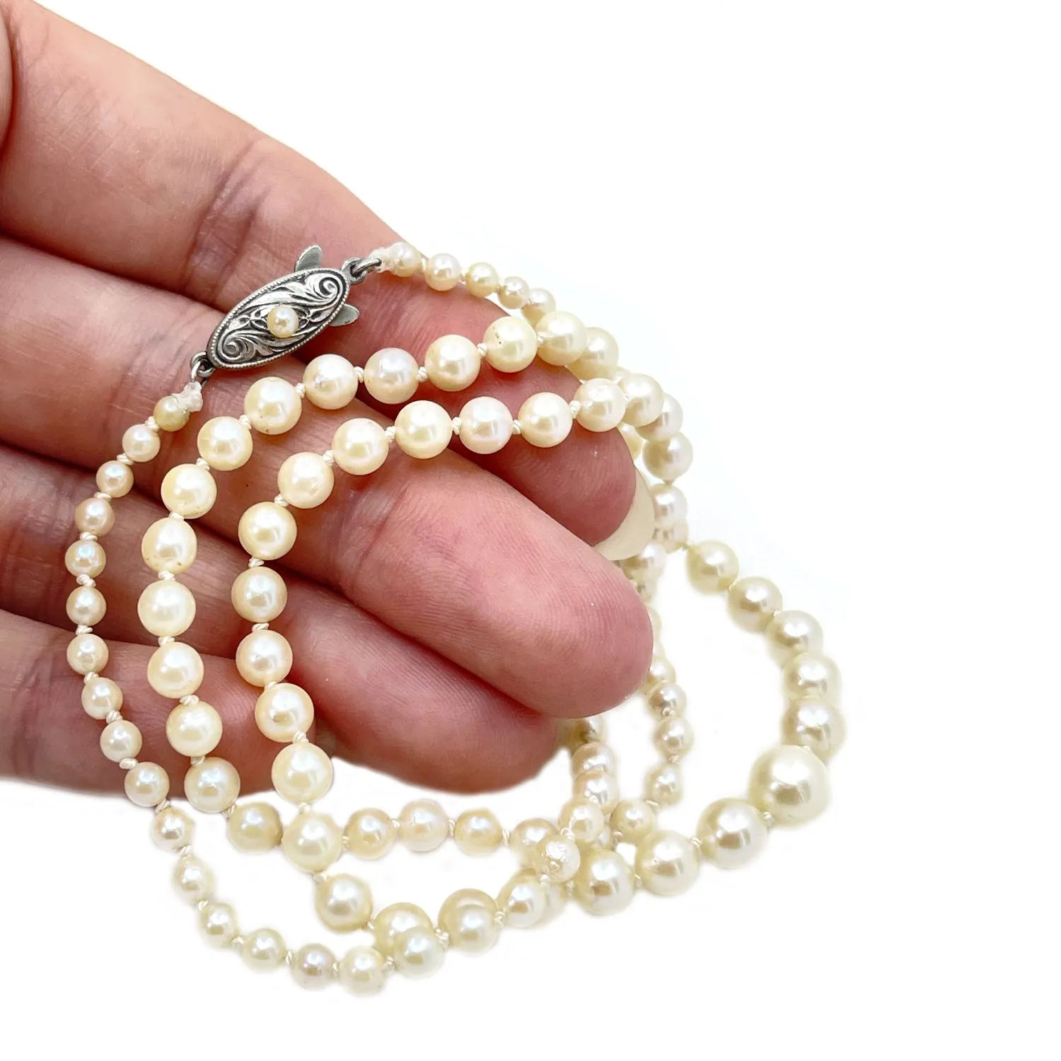 Art Deco Japanese Saltwater Cultured Akoya Pearl Graduated Necklace - Sterling Silver 21.50 Inch