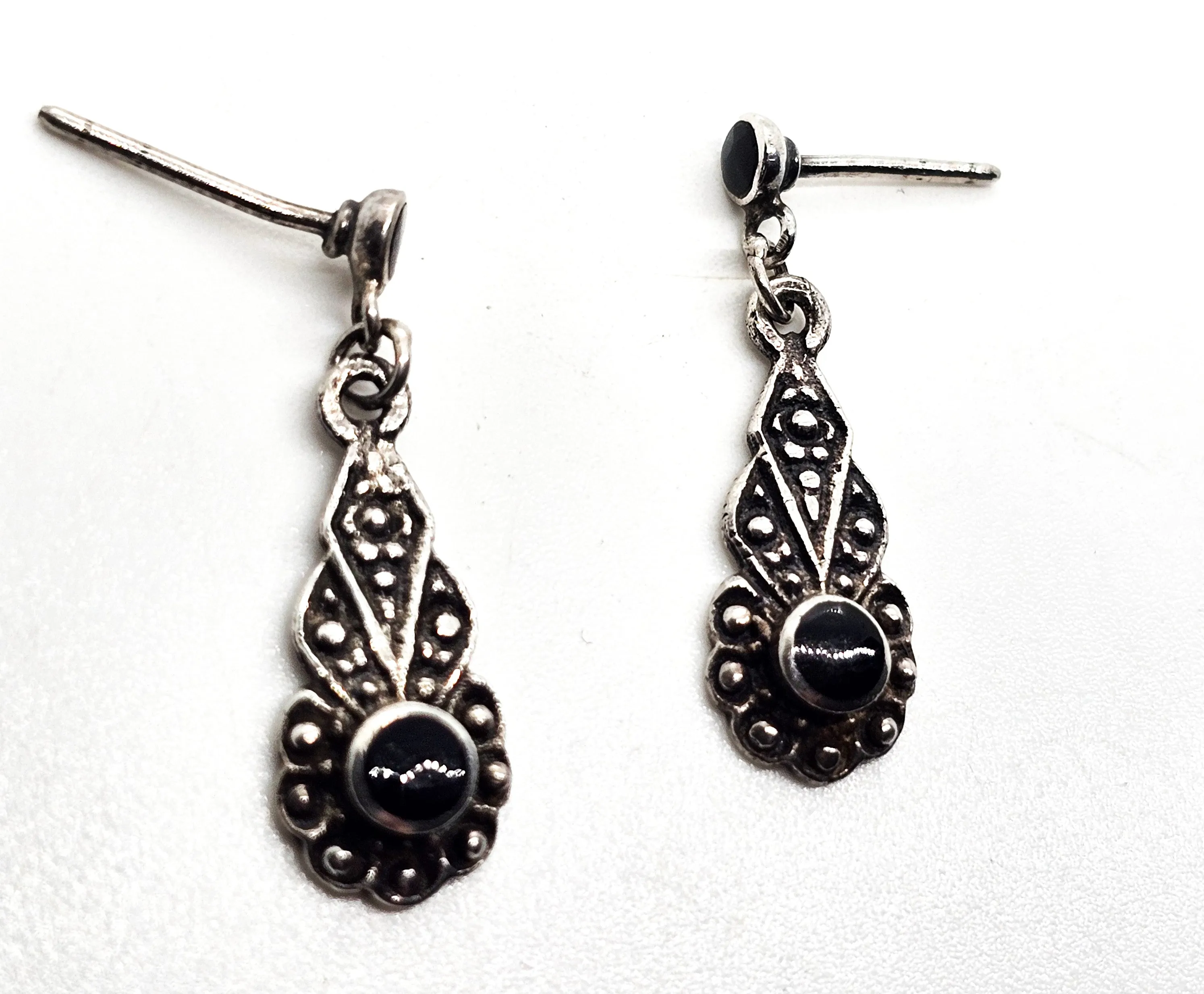Art Deco Style black onyx inlay flower drop vintage sterling silver dangle earrings