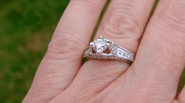 Belnord Art Deco Filigree Diamond Wheat Engraved Engagement Ring Semimount in Platinum