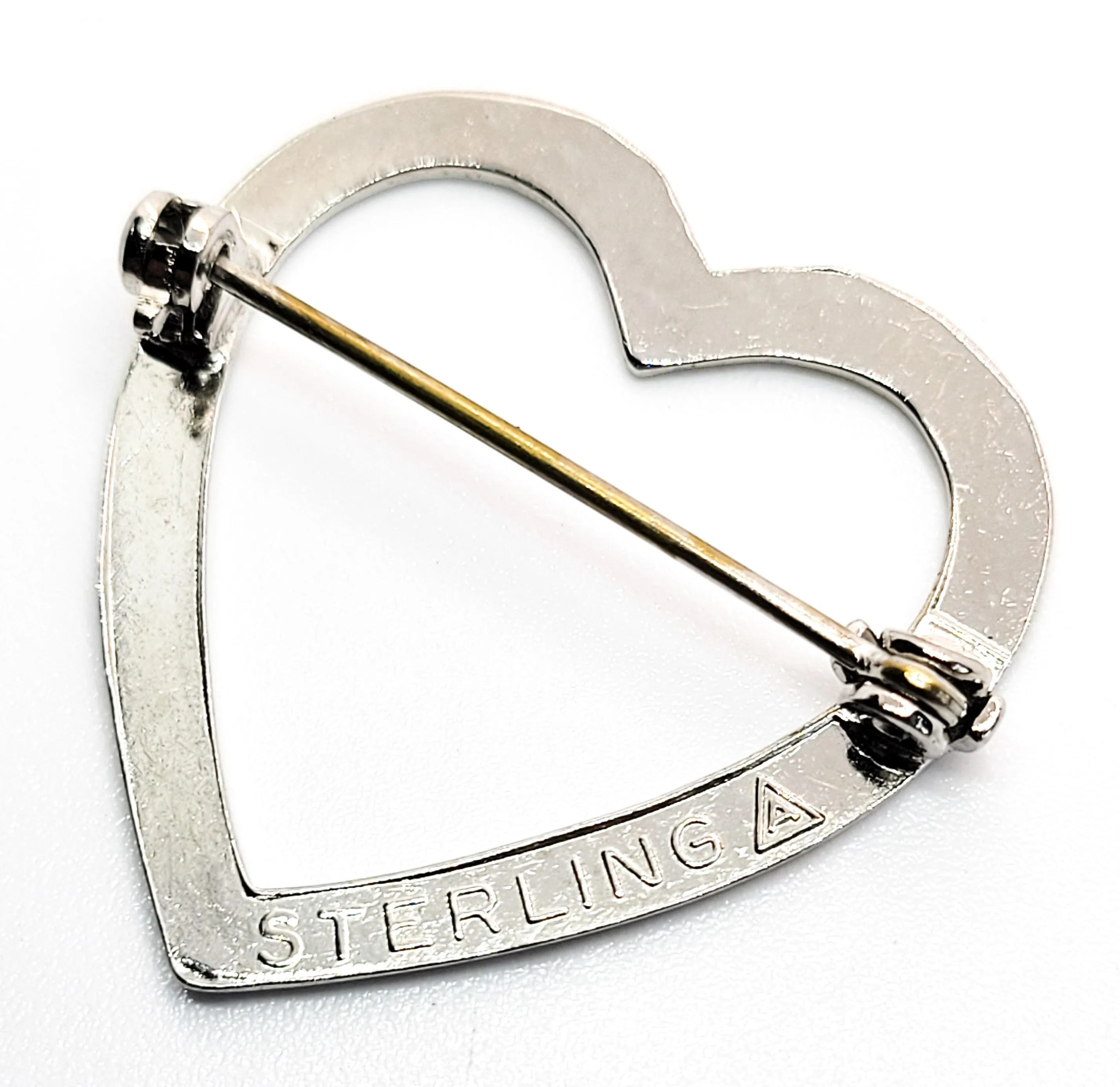 Bernard Abel & Co RI etched sterling silver open heart brooch 925
