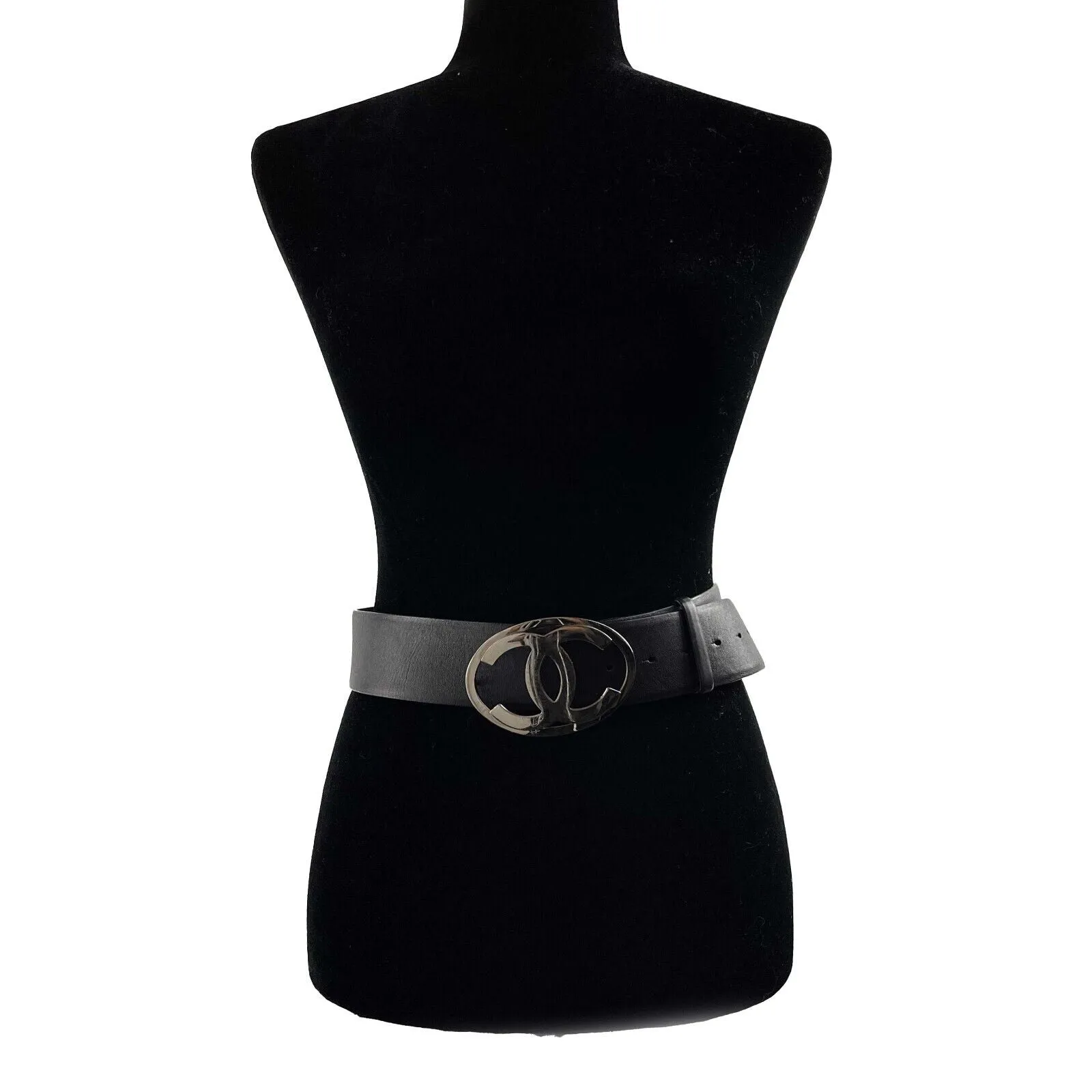 Chanel CC Rare Black Belt With Silver Hardware 85/34 Good Condition