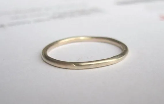 Classic Minimalist 14K Gold Stacking Ring - 0100