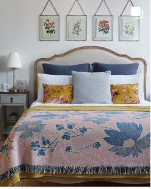 Deco Daisy Blanket