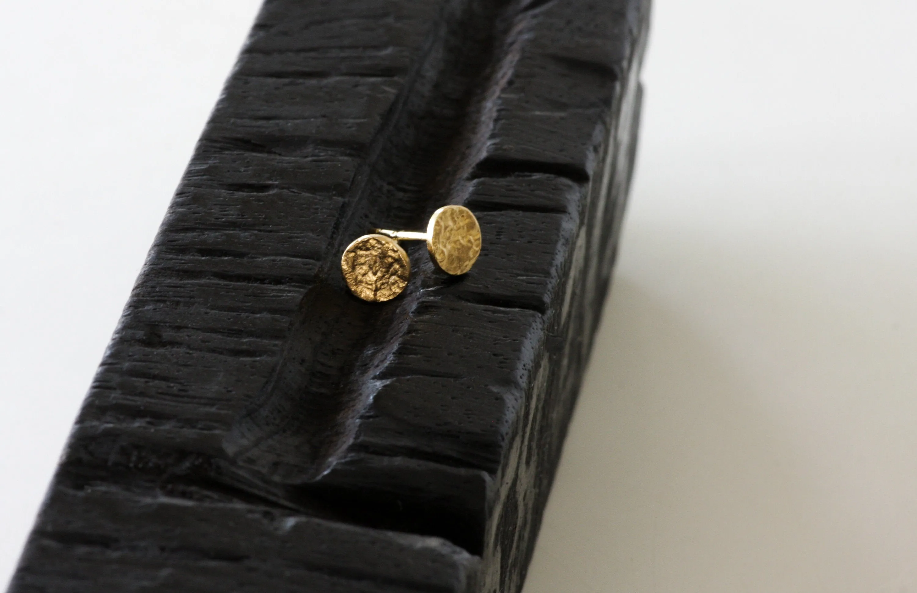 Delicate Round Organic Gold Studs Earrings