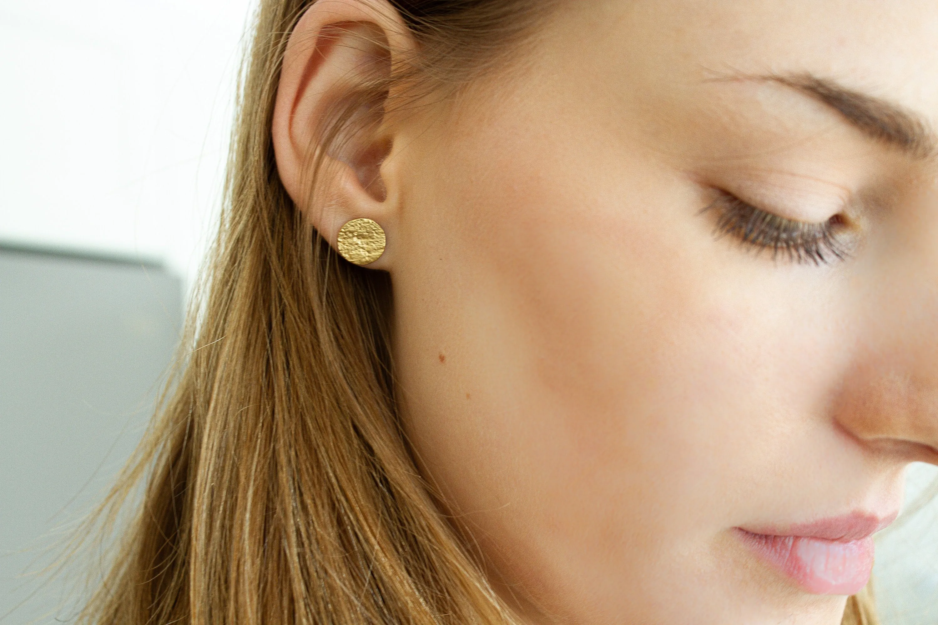 Delicate Round Organic Gold Studs Earrings