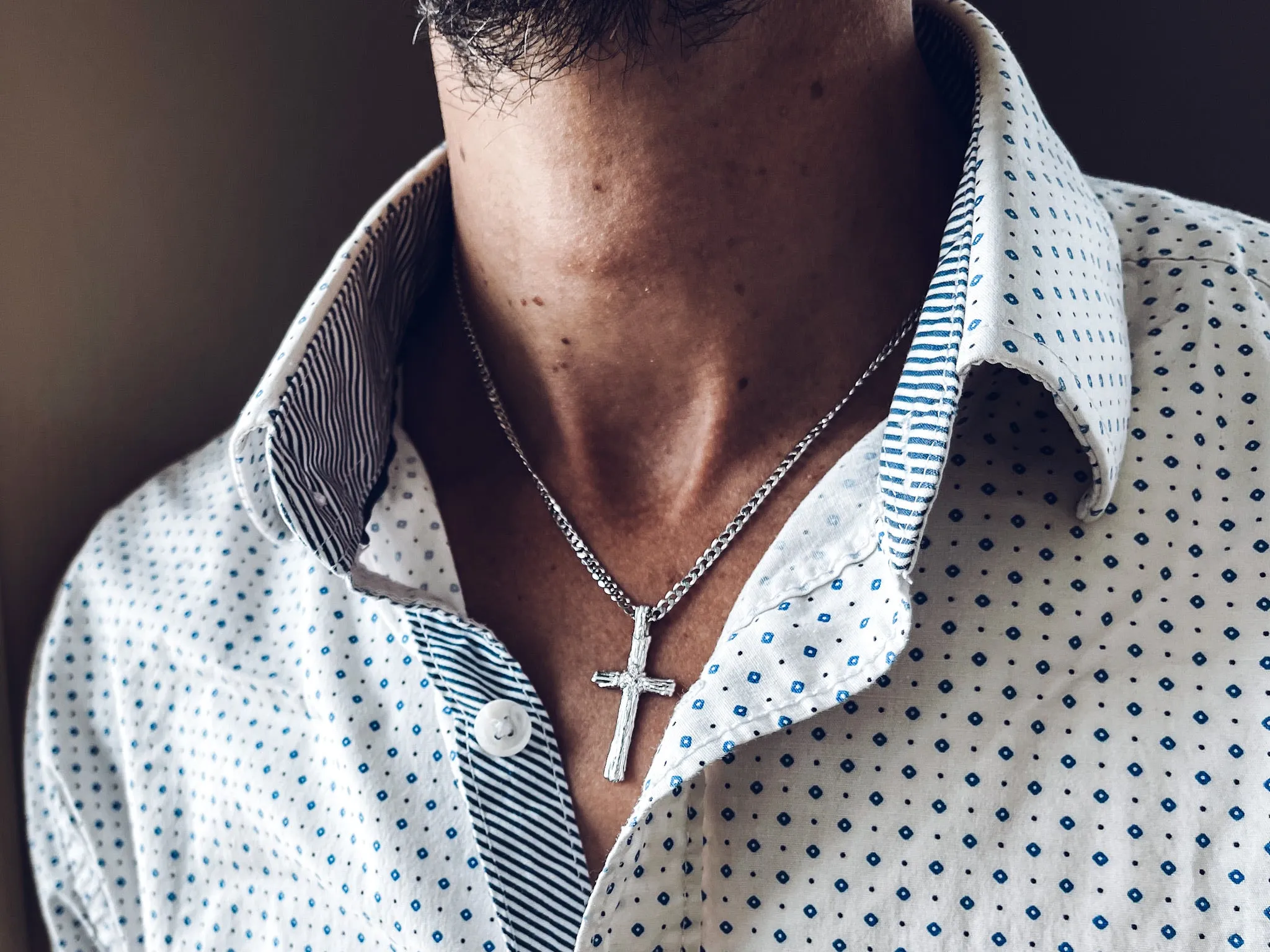 Diamond Driftwood Cross Necklace in 14k White Gold