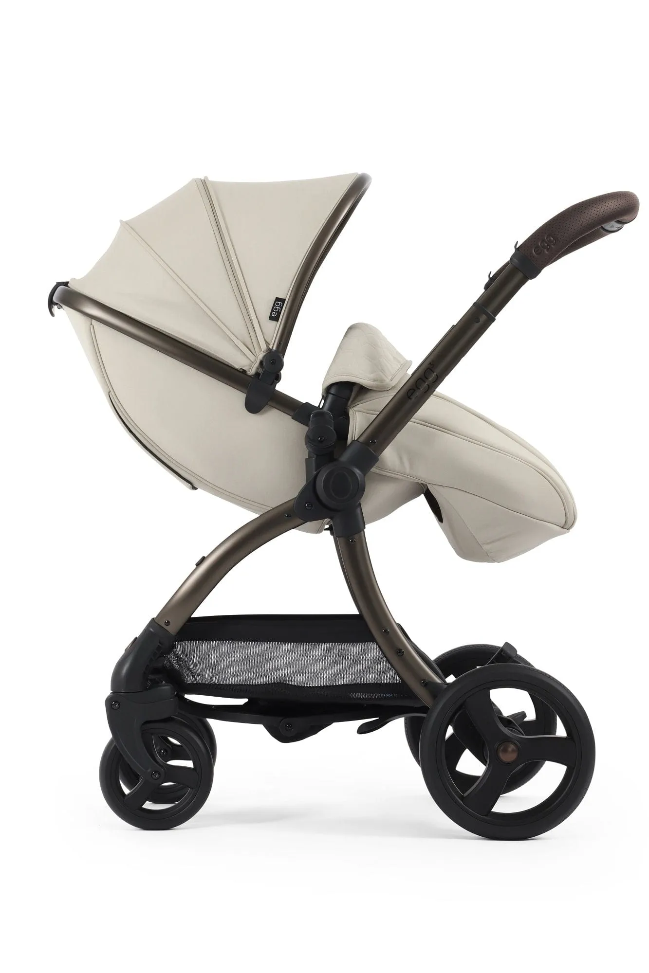 Egg 3 Luxury Shell i-Size Travel System - Cashmere