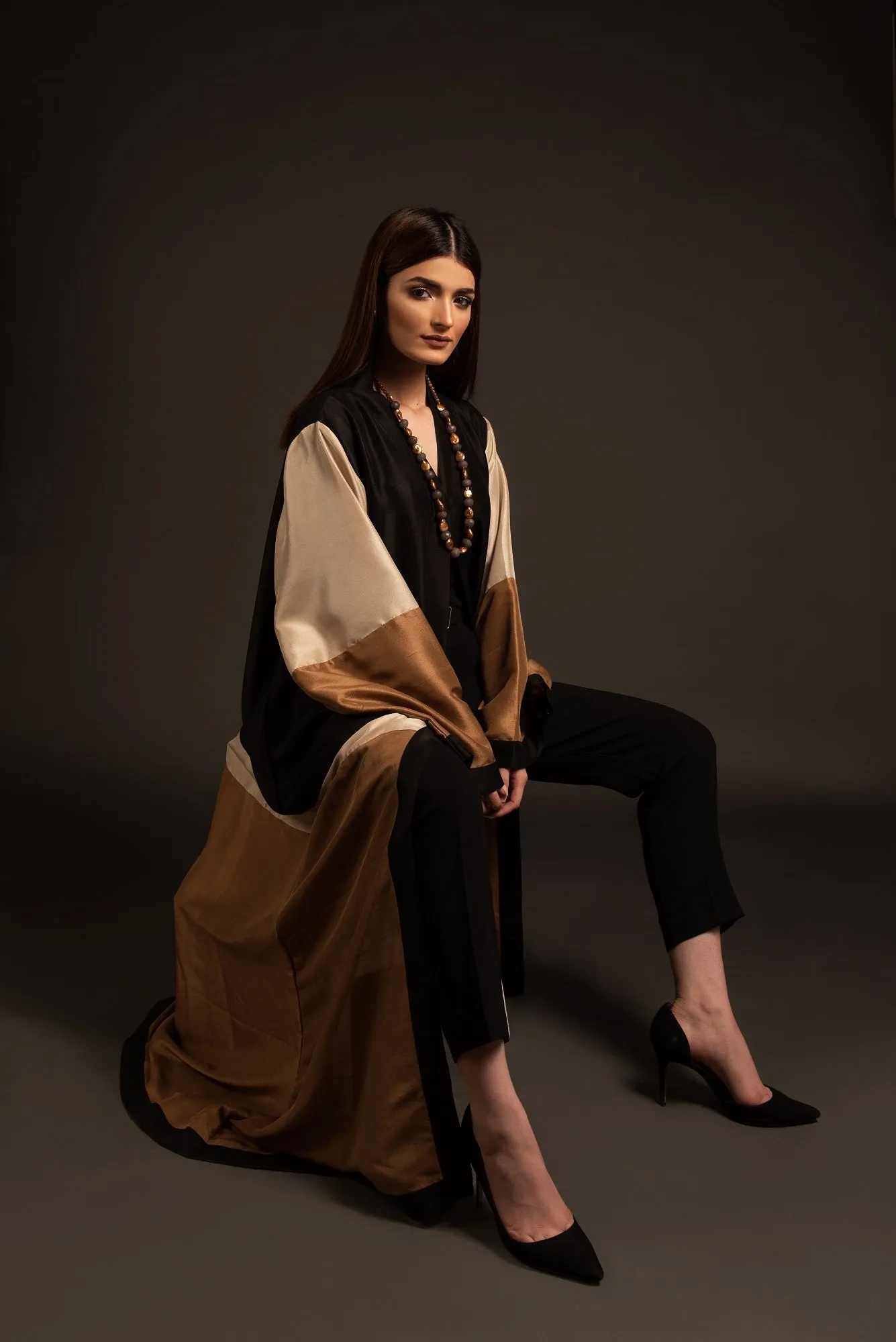 GOLD ABAYA