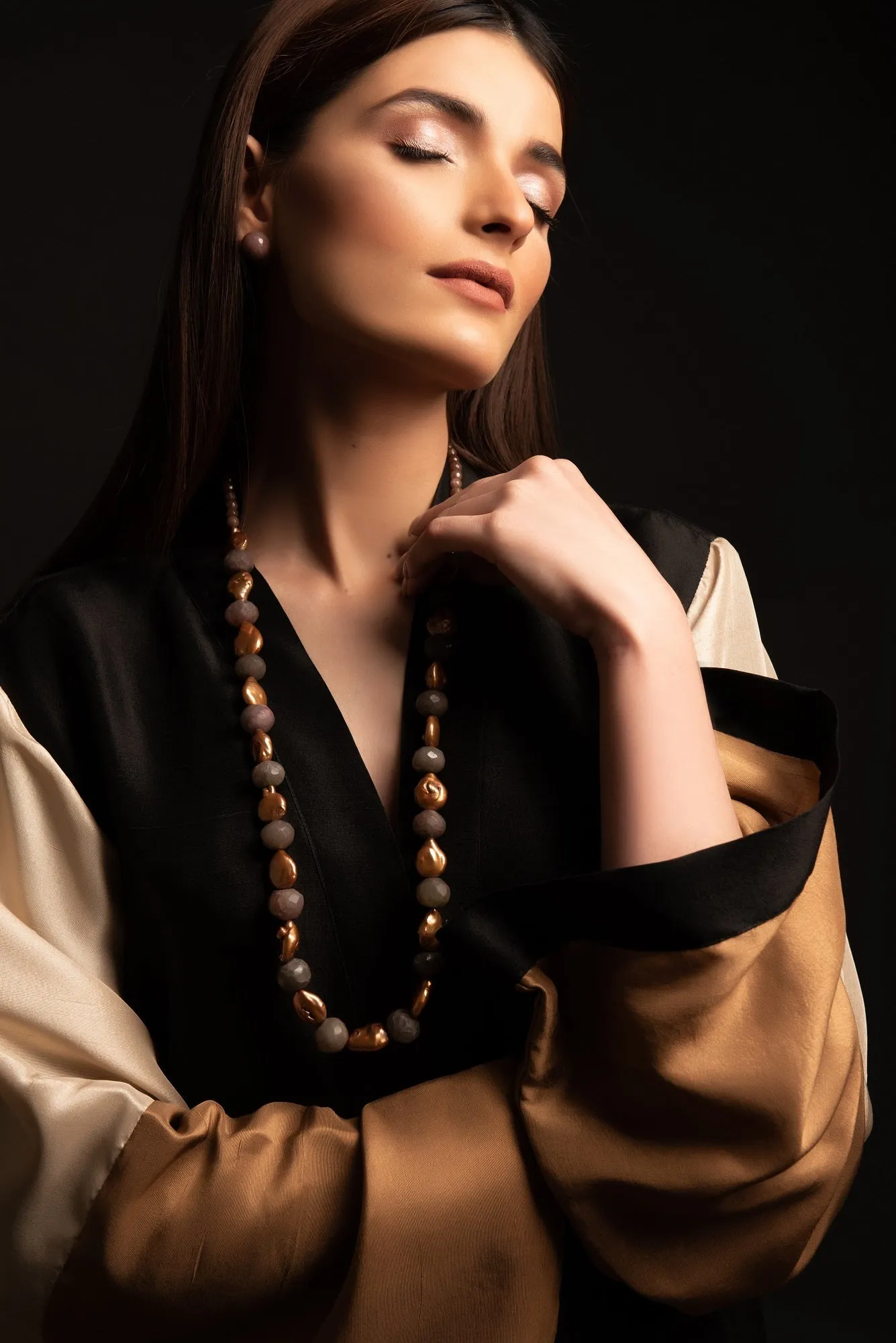 GOLD ABAYA