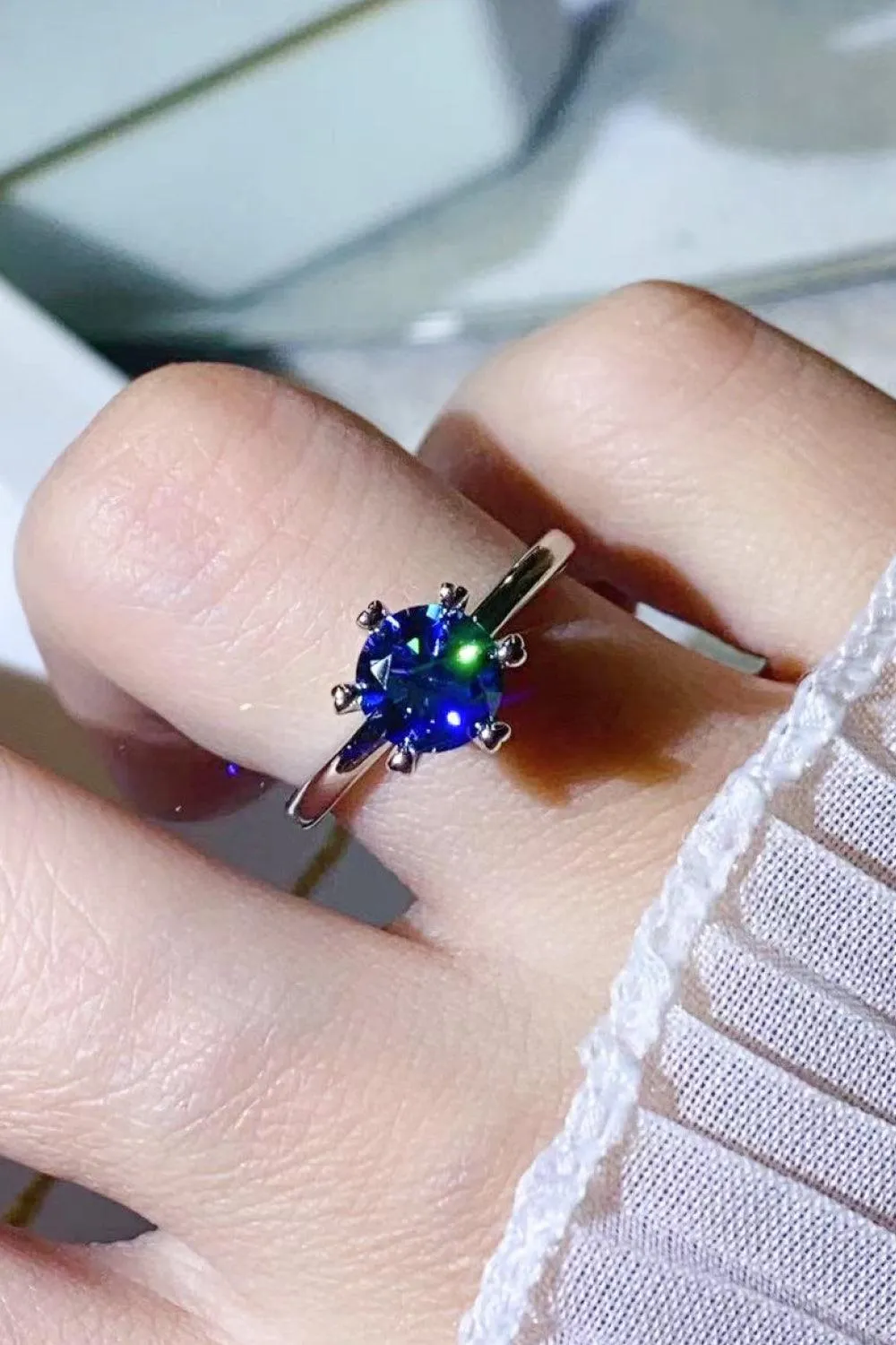 Hazel Blues® | 1 Carat Moissanite 6-Prong Solitaire Ring