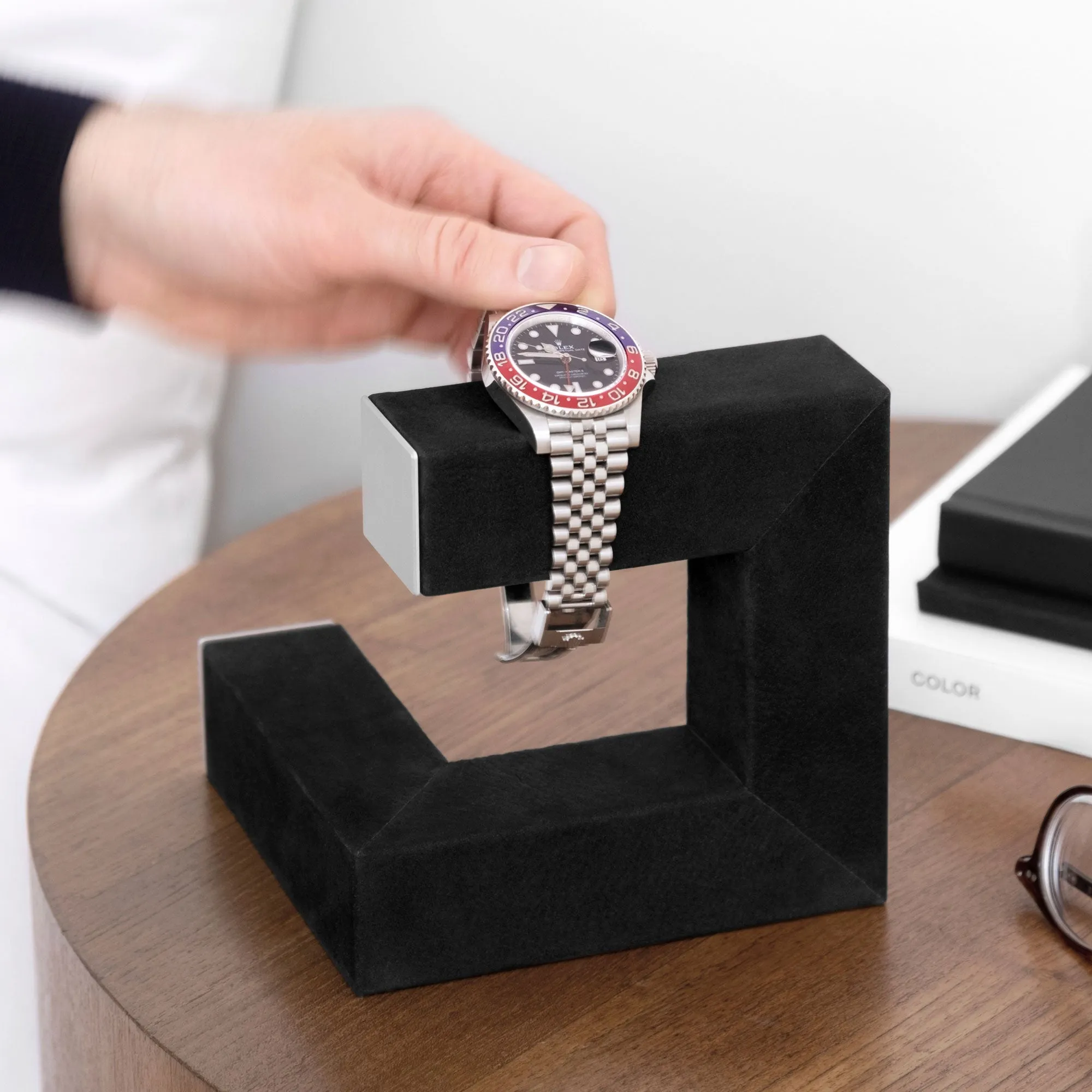 HUDSON 1 WATCH STAND - BLACK / GREY