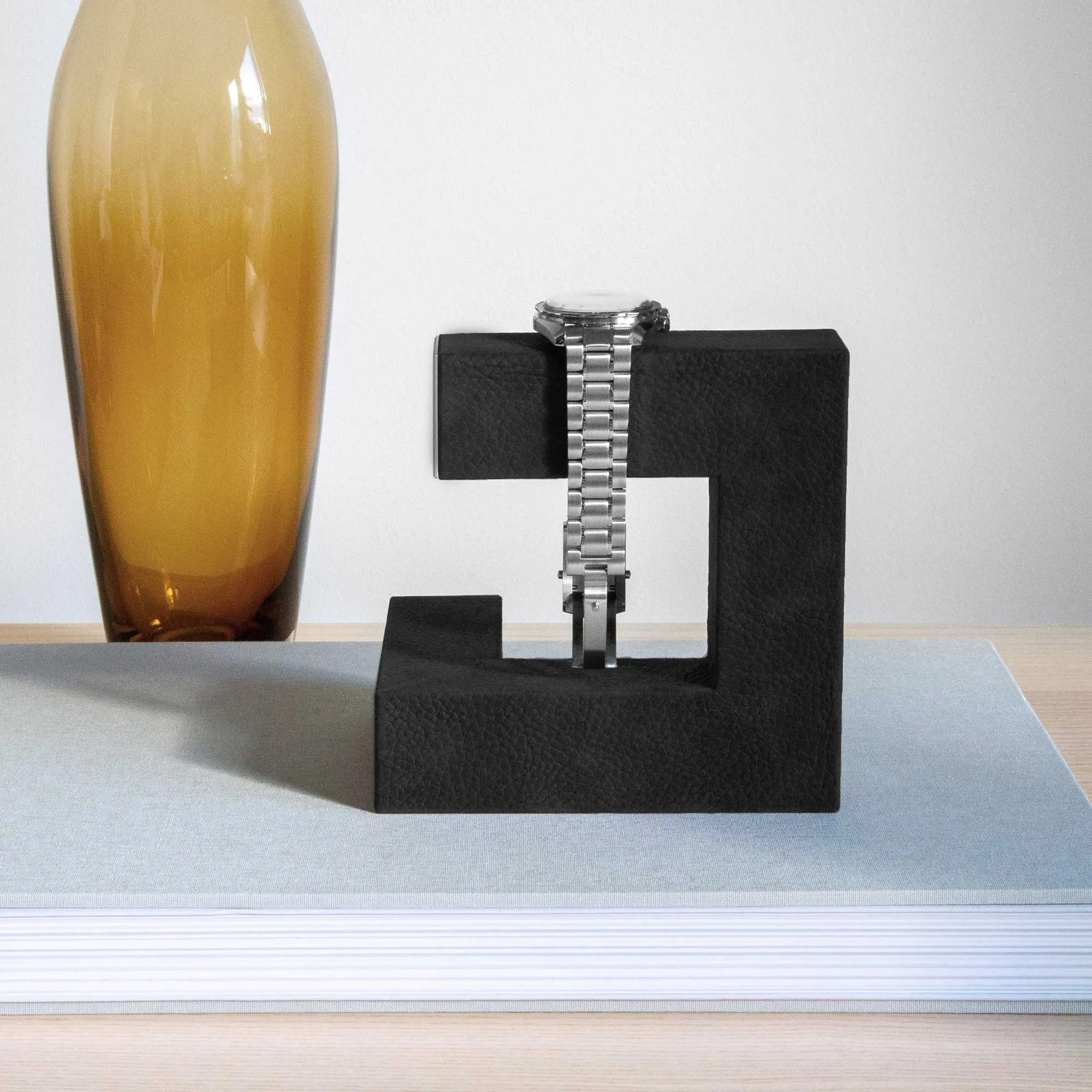 HUDSON 1 WATCH STAND - BLACK / GREY