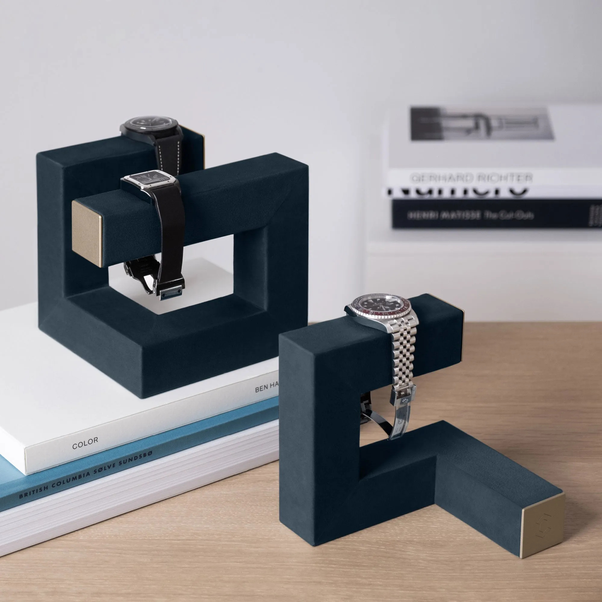 HUDSON 1 WATCH STAND - NAVY-TEAL / CHAMPAGNE