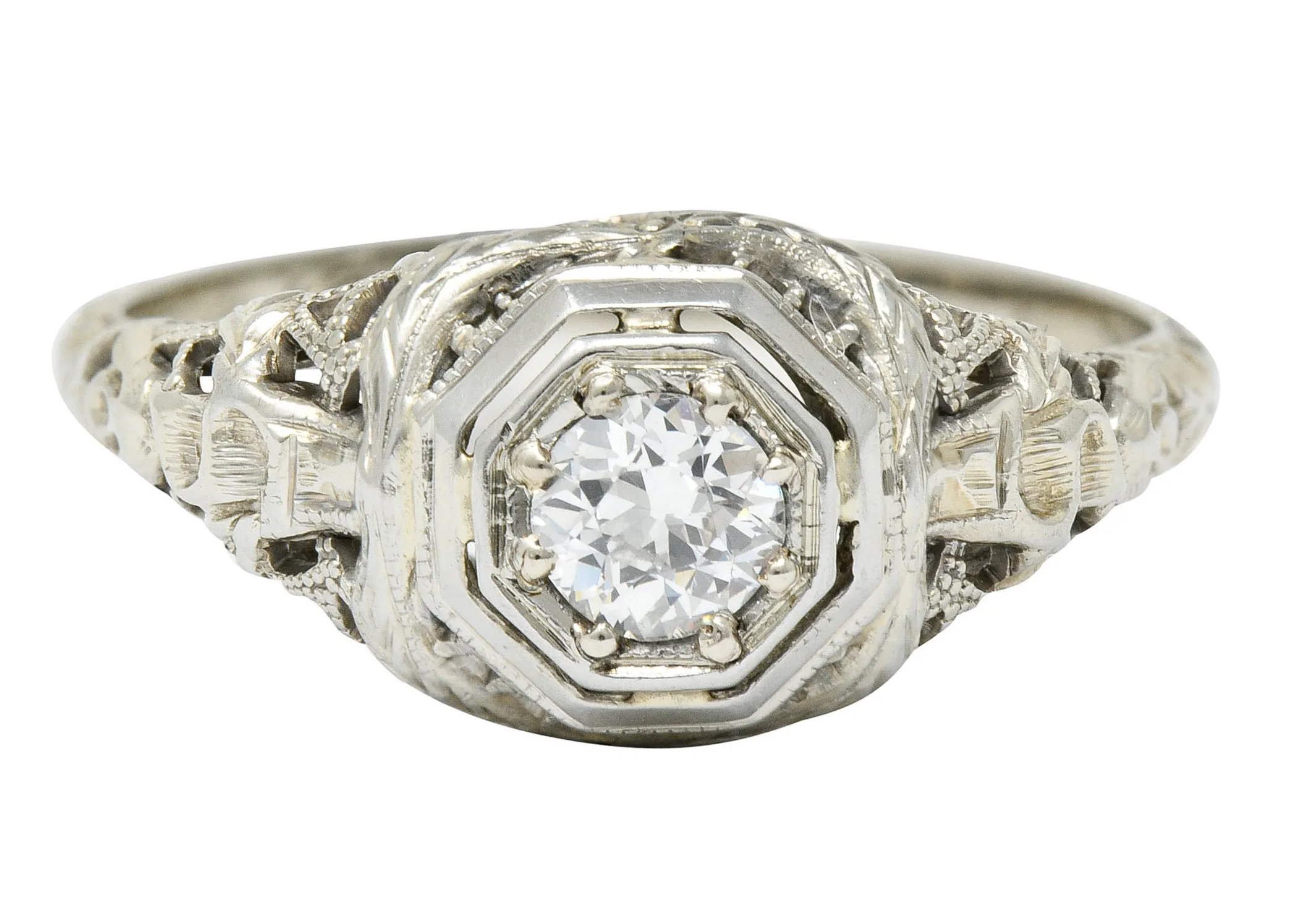 Late Edwardian Diamond 18 Karat White Gold Engagement Ring