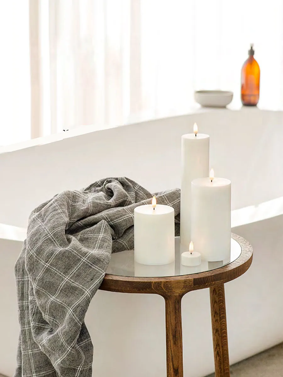 LED Pillar Candle 5.8x10 - Nordic White