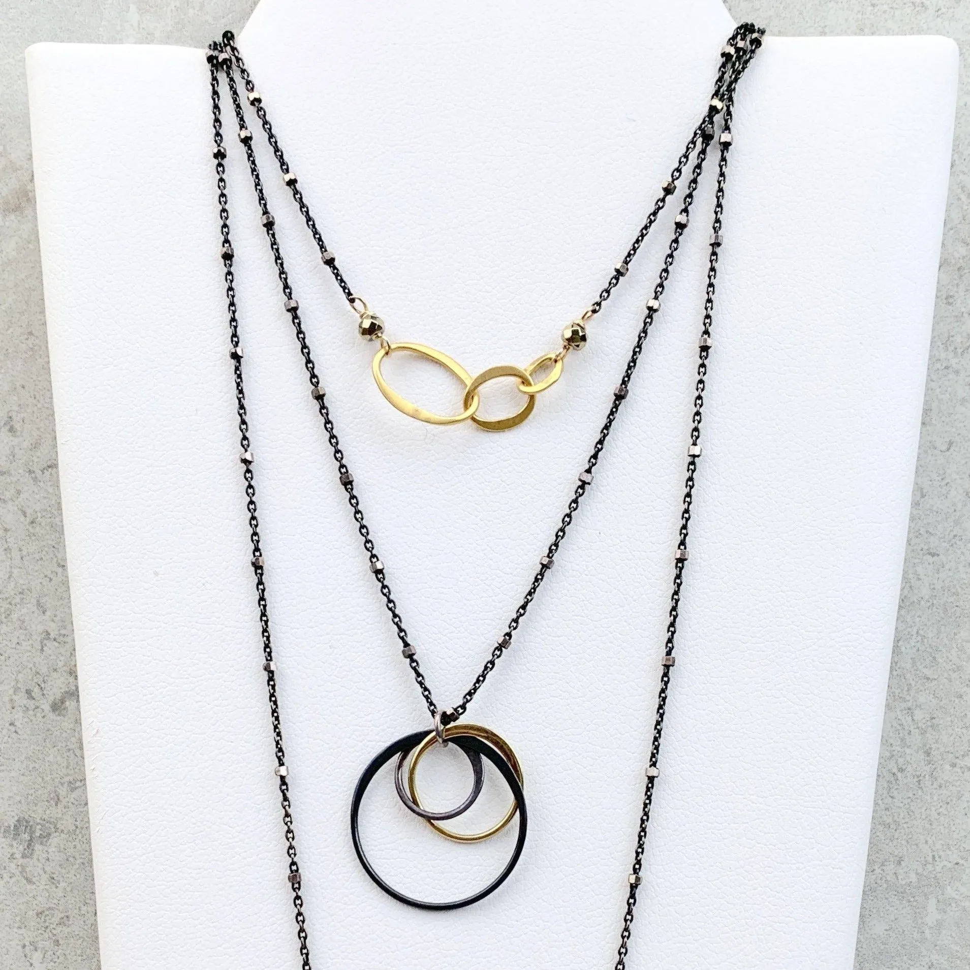 Mini Bubbles Layering Necklace