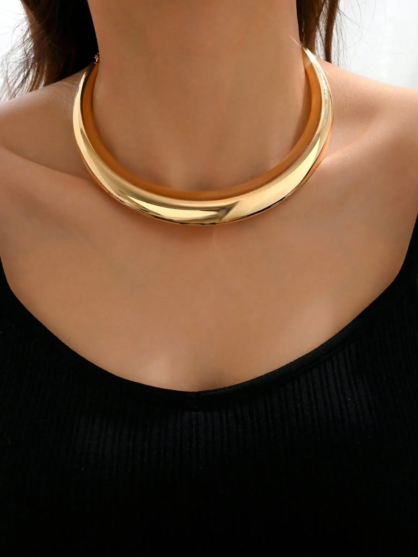 Minimalist Solid Choker - Gold