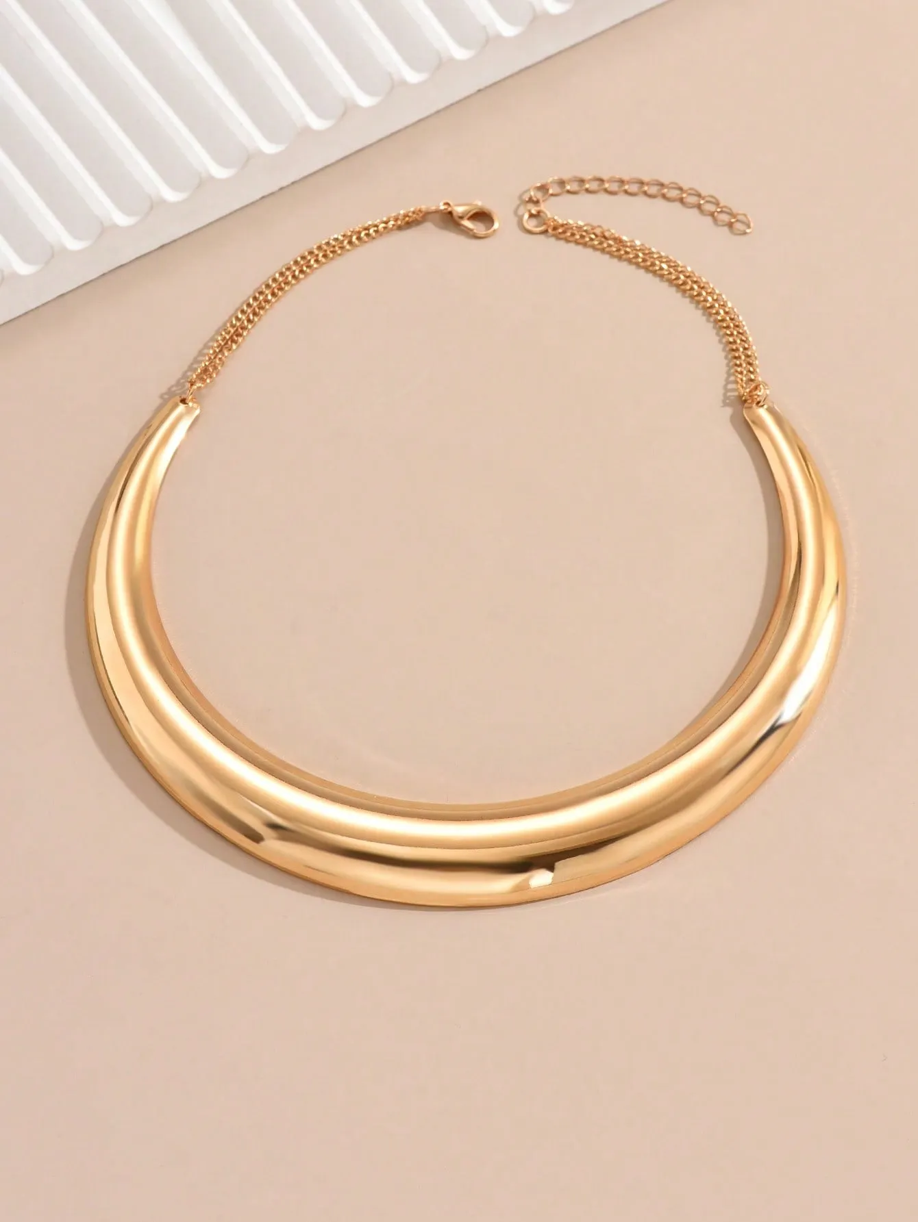 Minimalist Solid Choker - Gold