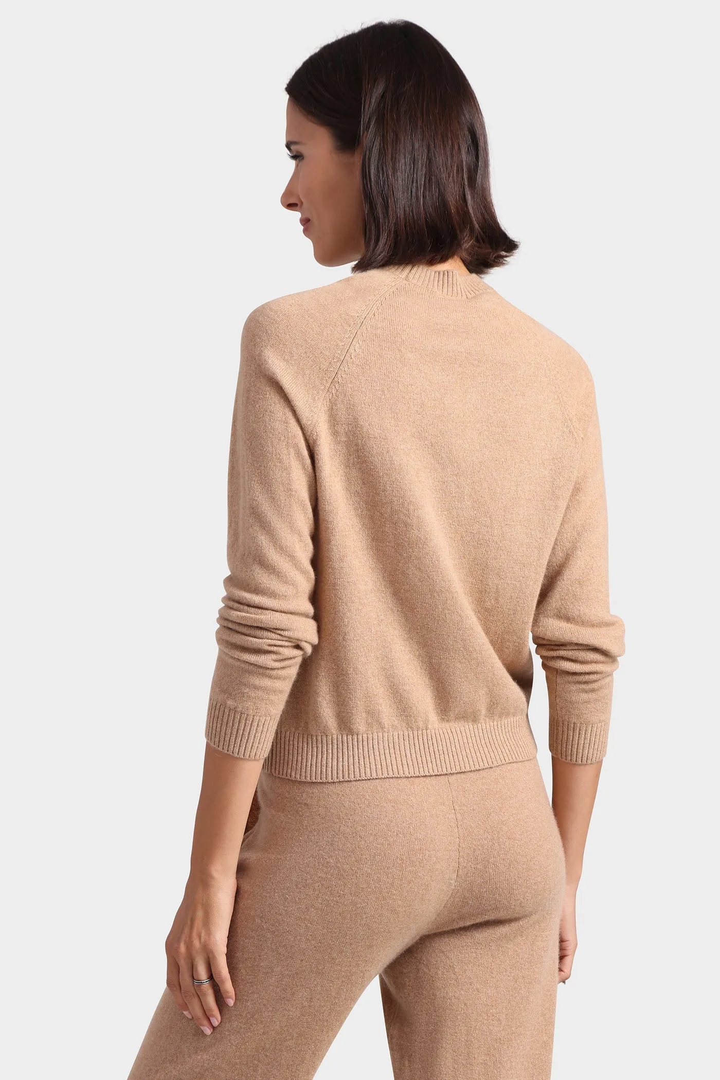 Minnie Rose - Cashmere 9gg Long Sleeve Shrunken Crew - Camel