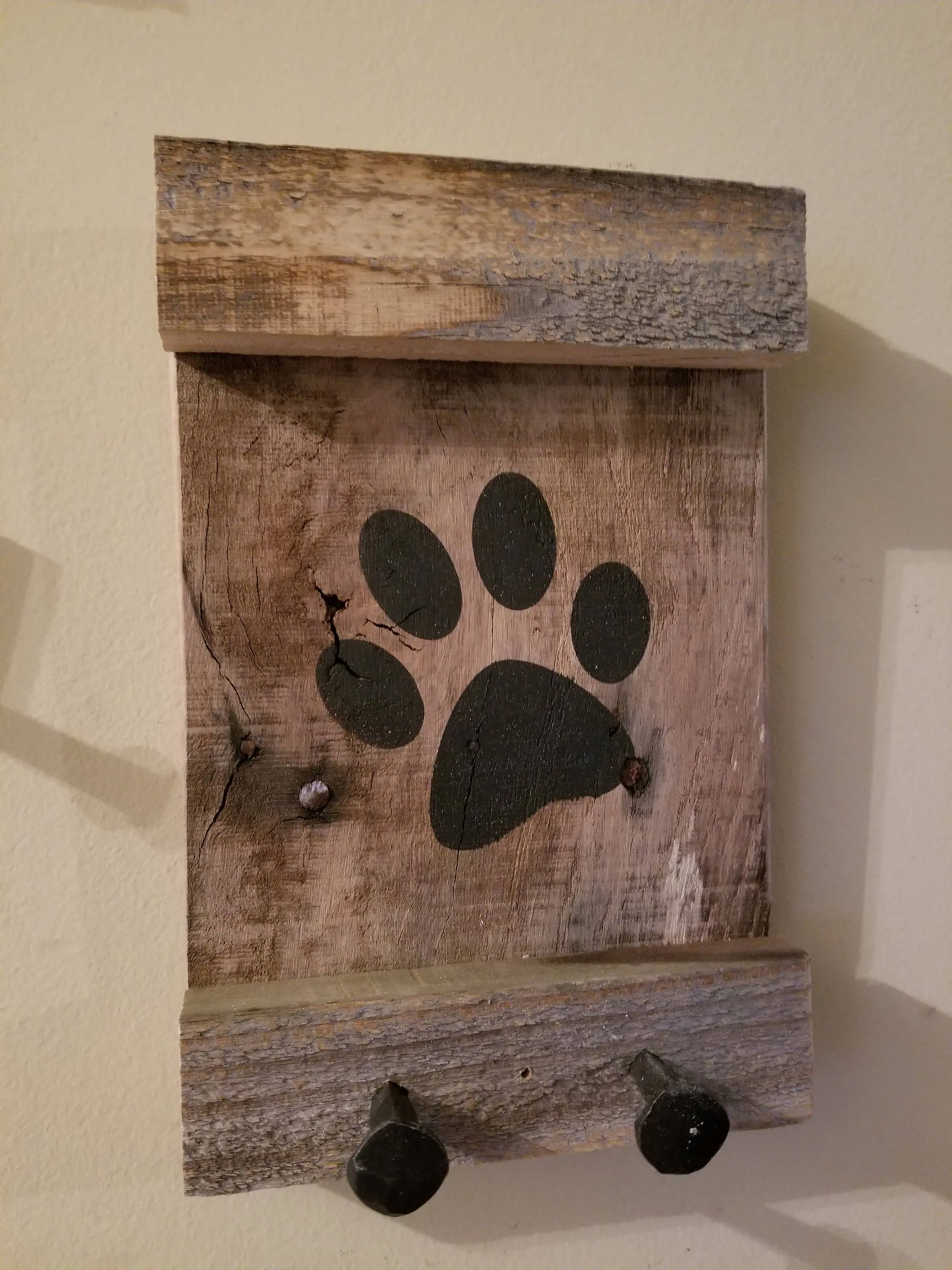Reclaimed Wood Dog Leash Holder - Cat Leash Holder - Leash Holder - Rustic
