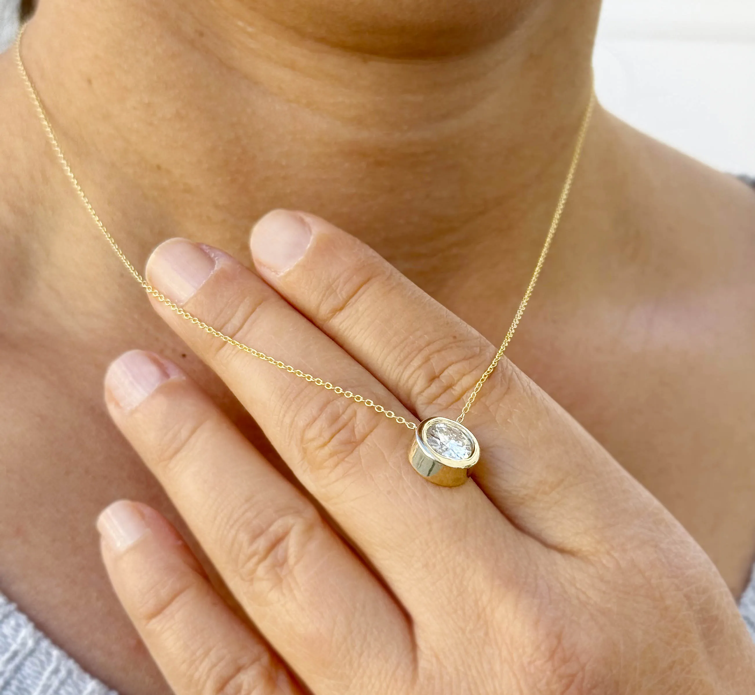 Round Cut IGI Certified Diamond Pendant And Chain Solitaire Minimalist Dainty Bezel Set 14k Solid Yellow Gold Necklace And Chain Gift 2.00ct