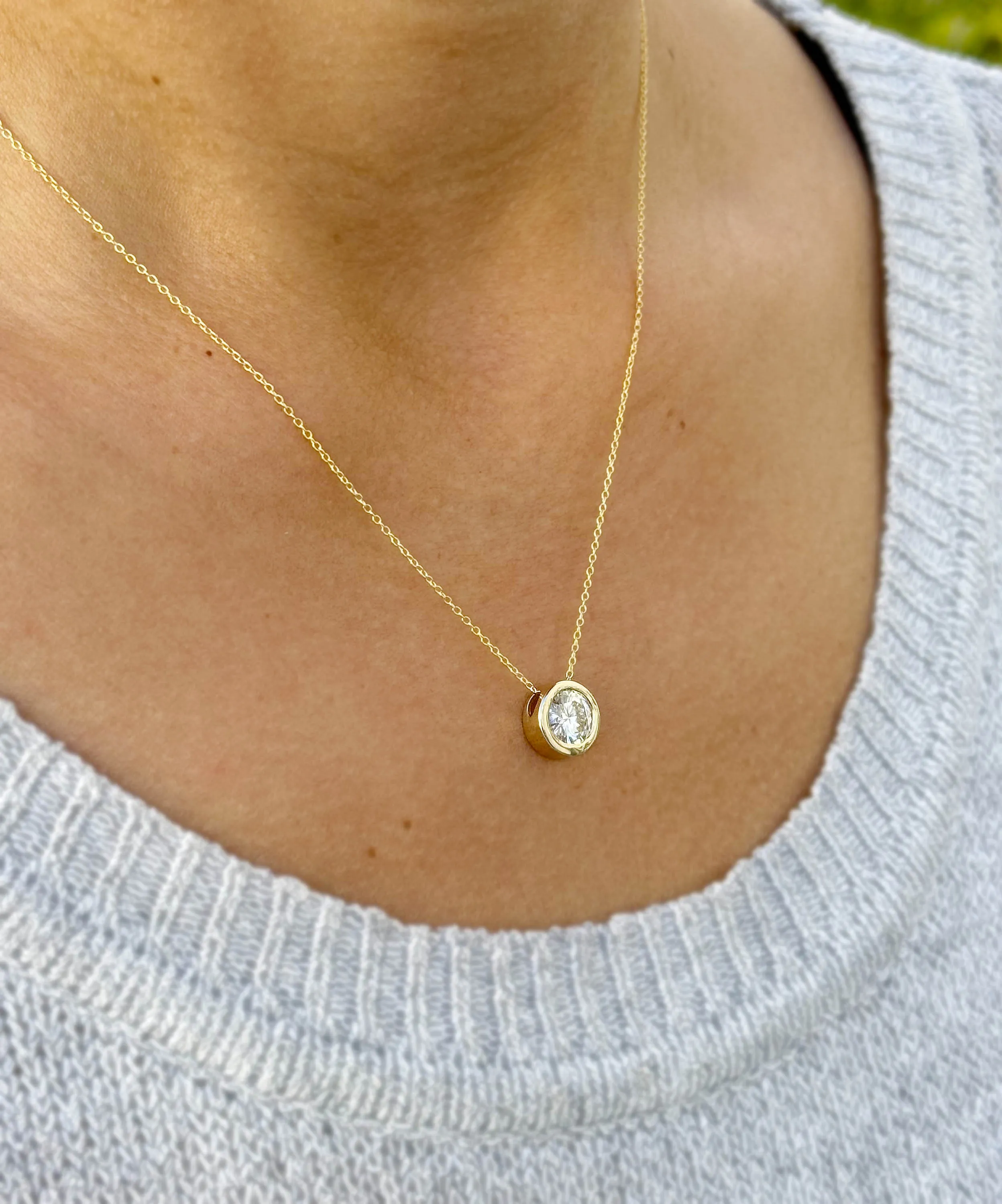 Round Cut IGI Certified Diamond Pendant And Chain Solitaire Minimalist Dainty Bezel Set 14k Solid Yellow Gold Necklace And Chain Gift 2.00ct