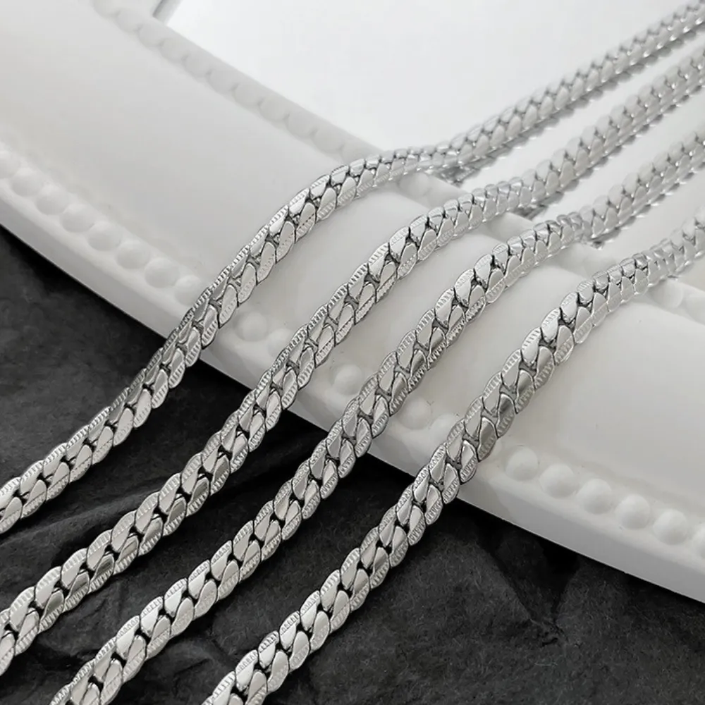 Simple Cuban Clavicle Necklace