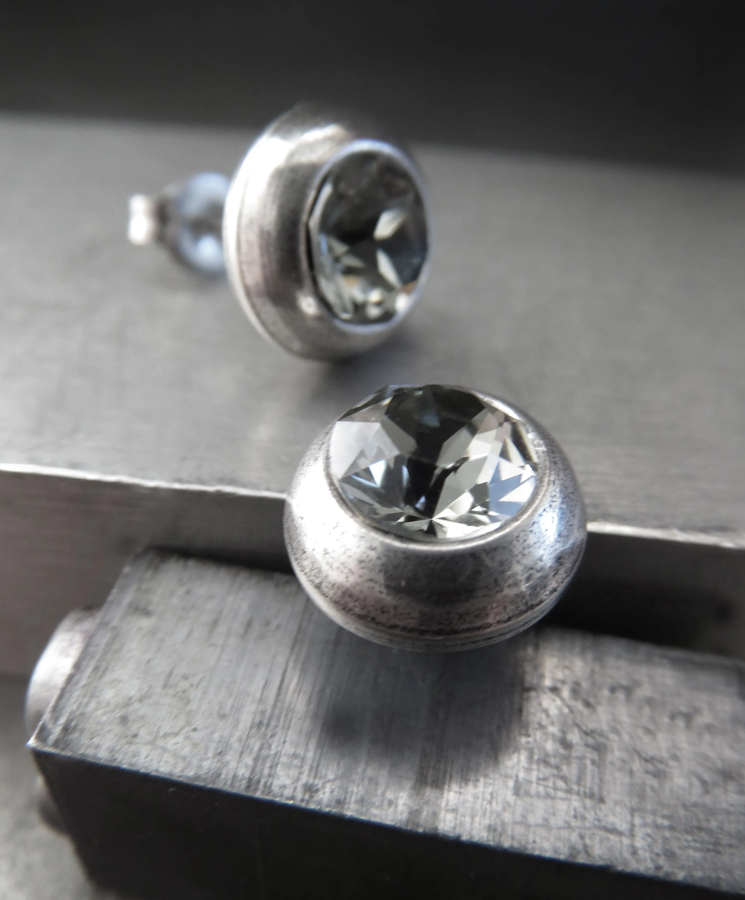 Ultra Modern Black Diamond Crystal Stud Earrings - Antiqued Silver