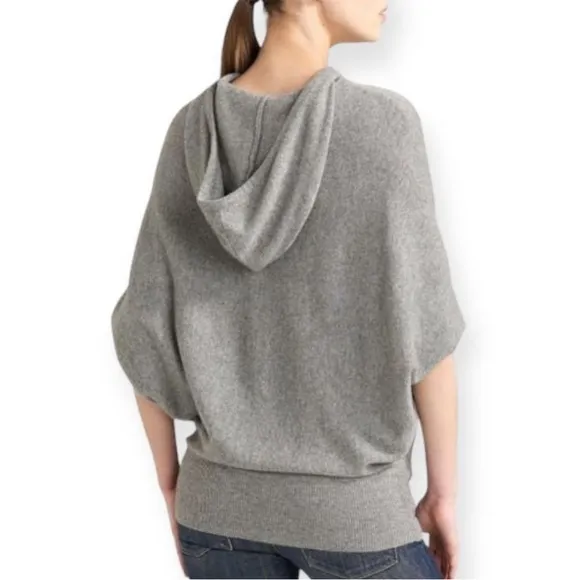 VINCE 100% Cashmere Oversized Hoodie Poncho Sweater Size Large Quiet Luxury