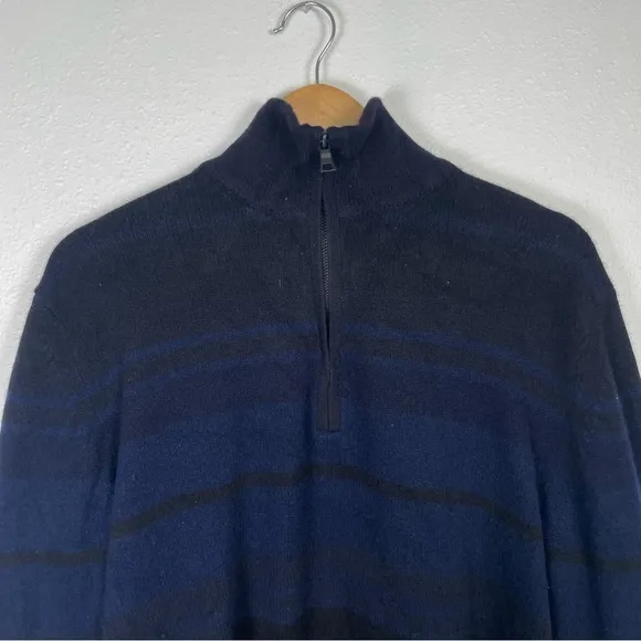 VTG Banana Republic Striped 1/4 zip made of Lamb's Wool and Cashmere Blend Sz. L